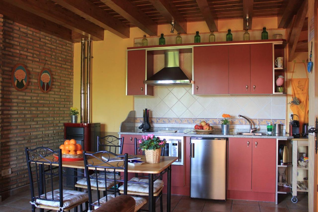 La Caseja De Ayllón Extérieur photo